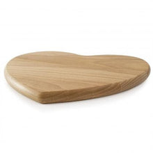 Load image into Gallery viewer, BEECH WOOD - HEART - MEDIUM - CHOPPING BOARD - Engrave.ie
